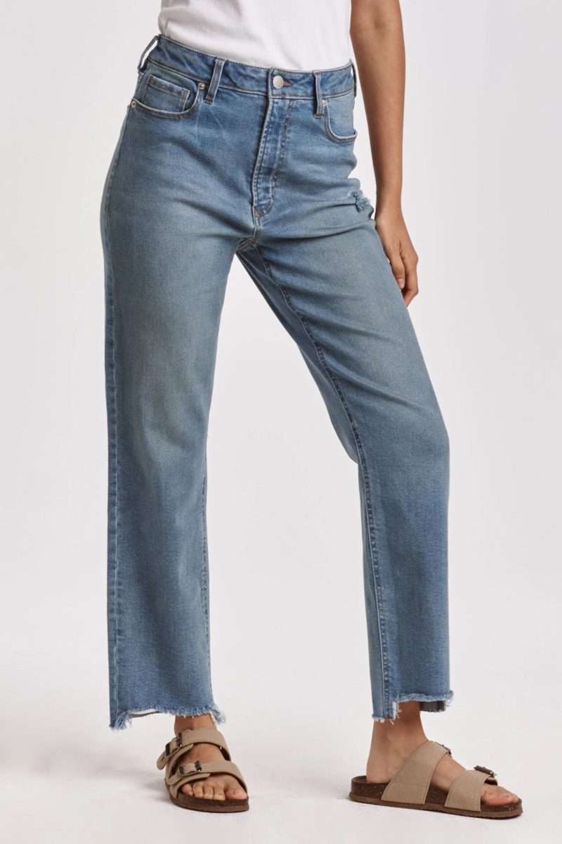Audrey Super High Rise Cropped Wide Leg Jeans - Image 3