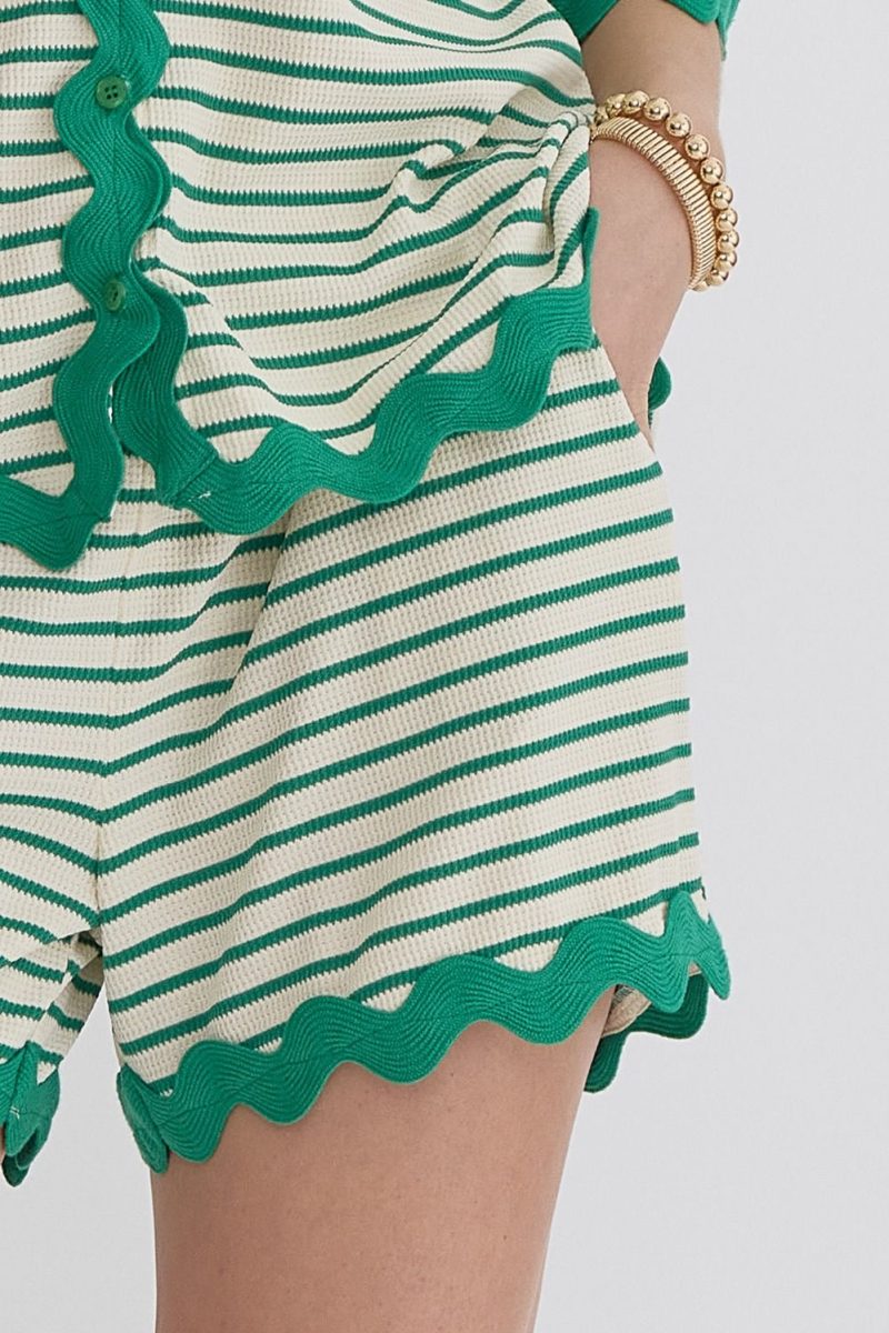 Stripe Print High Waisted Ric Rac Trim Shorts - Image 7