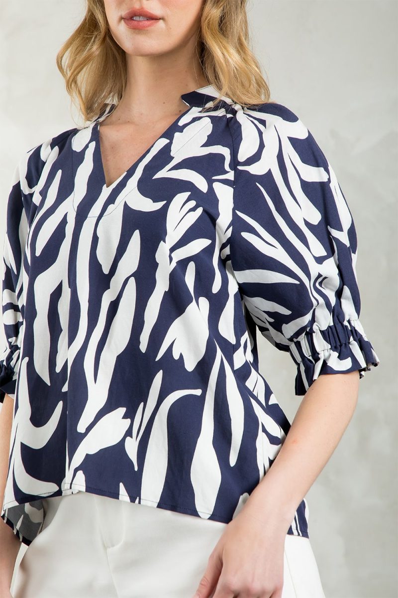 V-Neck Print Top - Image 4